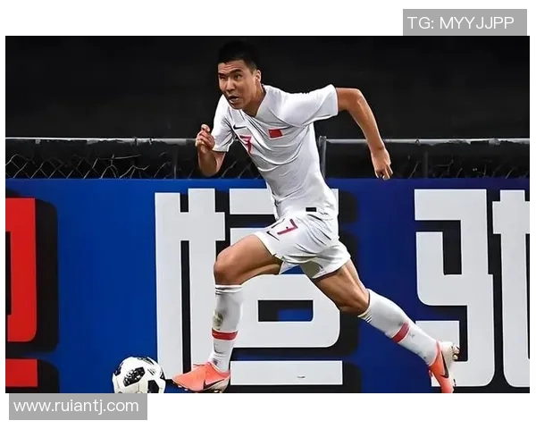 现役老将依然风采不减足球传奇球星续写辉煌岁月